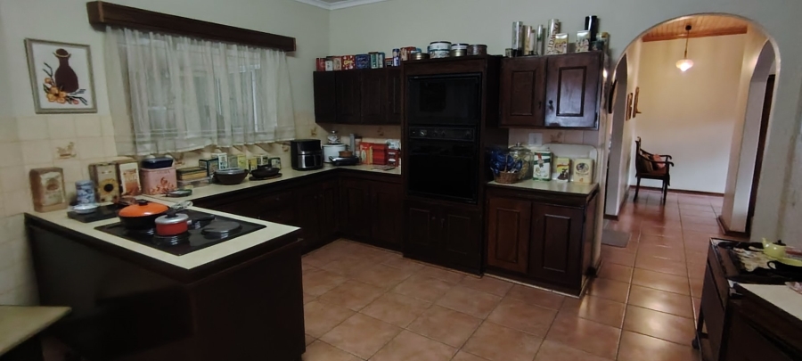 4 Bedroom Property for Sale in Flamwood North West